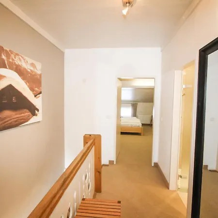Apartment 90 - 13 *